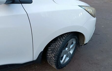 Hyundai ix35 I рестайлинг, 2011 год, 980 000 рублей, 3 фотография