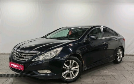 Hyundai Sonata VI, 2010 год, 890 000 рублей, 1 фотография