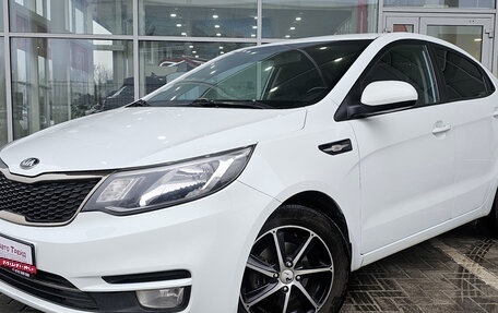 KIA Rio III рестайлинг, 2015 год, 1 019 000 рублей, 1 фотография