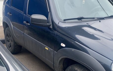 Chevrolet Niva I рестайлинг, 2016 год, 750 000 рублей, 2 фотография