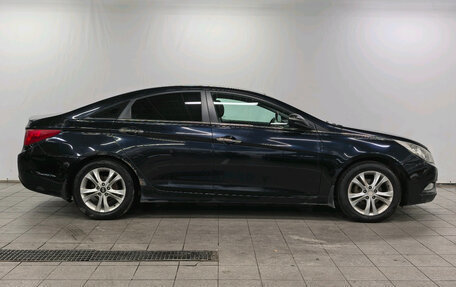 Hyundai Sonata VI, 2010 год, 890 000 рублей, 4 фотография