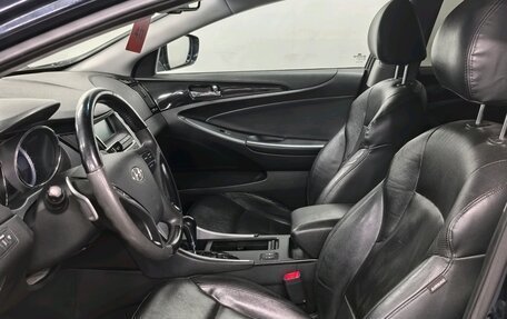 Hyundai Sonata VI, 2010 год, 890 000 рублей, 8 фотография