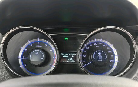 Hyundai Sonata VI, 2010 год, 890 000 рублей, 11 фотография