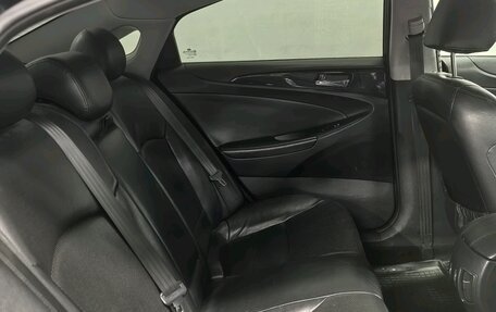 Hyundai Sonata VI, 2010 год, 890 000 рублей, 18 фотография