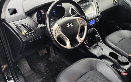 Hyundai ix35 I рестайлинг, 2013 год, 1 600 000 рублей, 12 фотография