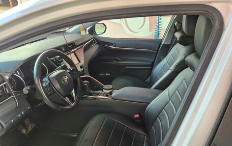 Toyota Camry, 2019 год, 2 830 000 рублей, 16 фотография