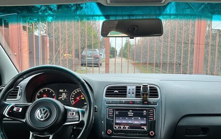 Volkswagen Polo VI (EU Market), 2019 год, 700 000 рублей, 5 фотография