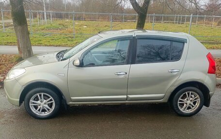 Renault Sandero I, 2010 год, 400 000 рублей, 3 фотография