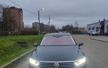 Volkswagen Passat B8 рестайлинг, 2016 год, 1 690 000 рублей, 2 фотография