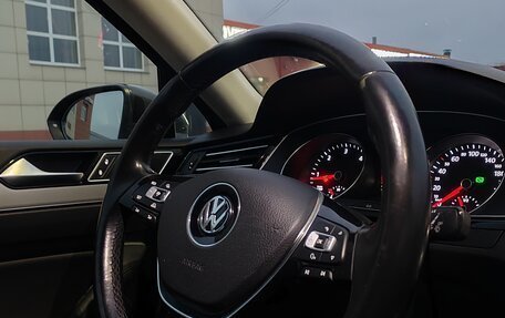 Volkswagen Passat B8 рестайлинг, 2016 год, 1 690 000 рублей, 14 фотография