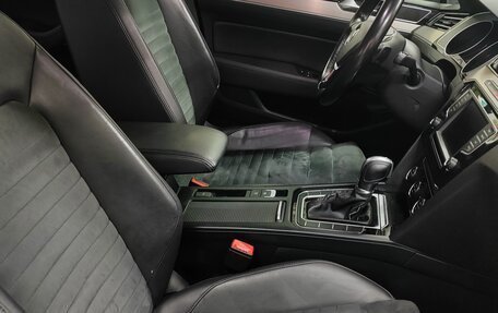 Volkswagen Passat B8 рестайлинг, 2016 год, 1 690 000 рублей, 16 фотография