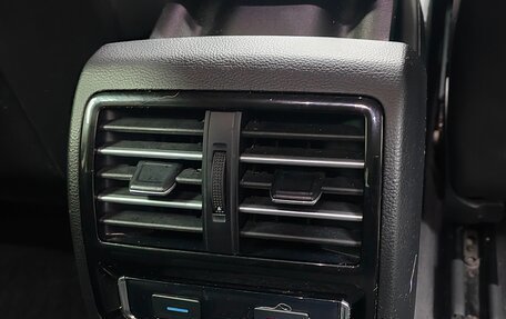 Volkswagen Passat B8 рестайлинг, 2016 год, 1 690 000 рублей, 19 фотография