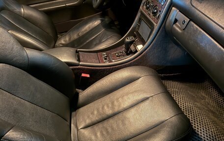 Mercedes-Benz CLK-Класс, 2000 год, 750 000 рублей, 13 фотография