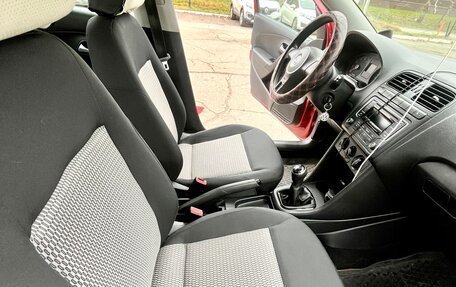 Volkswagen Polo VI (EU Market), 2013 год, 900 000 рублей, 5 фотография