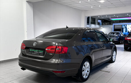 Volkswagen Jetta VI, 2011 год, 844 000 рублей, 6 фотография