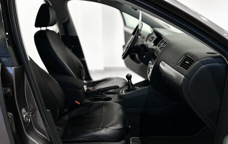 Volkswagen Jetta VI, 2011 год, 844 000 рублей, 10 фотография