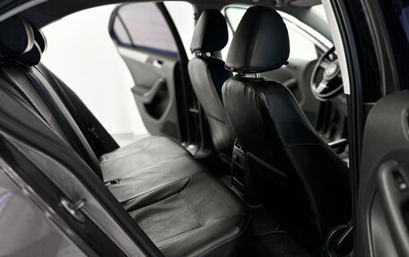 Volkswagen Jetta VI, 2011 год, 844 000 рублей, 11 фотография