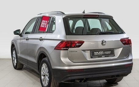 Volkswagen Tiguan II, 2020 год, 2 520 000 рублей, 7 фотография