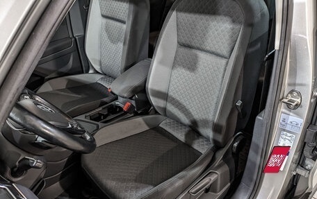 Volkswagen Tiguan II, 2020 год, 2 520 000 рублей, 20 фотография