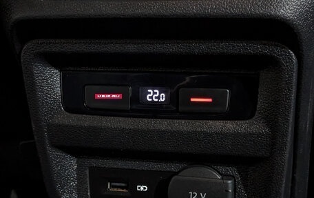 Volkswagen Tiguan II, 2020 год, 2 520 000 рублей, 26 фотография