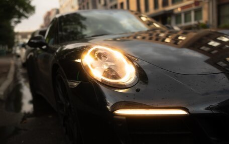 Porsche 911, 2018 год, 12 490 000 рублей, 2 фотография