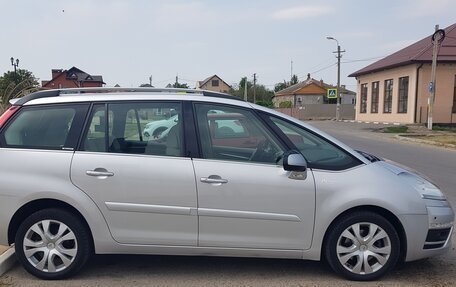 Citroen C4 Picasso II рестайлинг, 2012 год, 850 000 рублей, 6 фотография