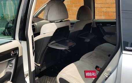 Citroen C4 Picasso II рестайлинг, 2012 год, 850 000 рублей, 9 фотография