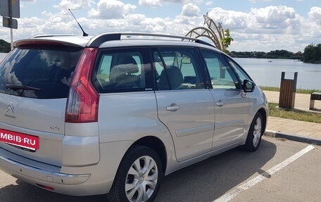 Citroen C4 Picasso II рестайлинг, 2012 год, 850 000 рублей, 5 фотография
