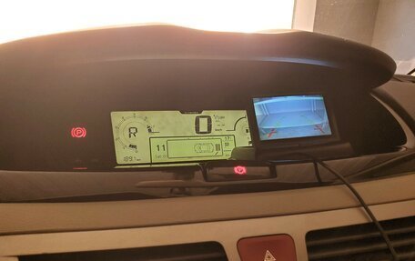 Citroen C4 Picasso II рестайлинг, 2012 год, 850 000 рублей, 16 фотография