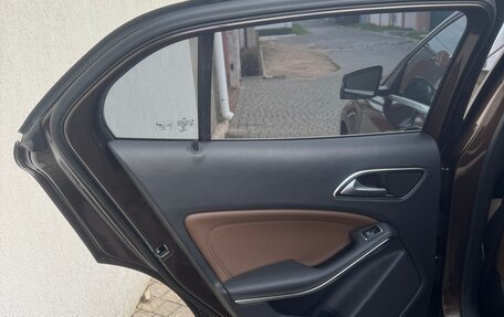 Mercedes-Benz GLA, 2015 год, 2 700 000 рублей, 3 фотография