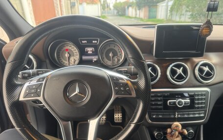 Mercedes-Benz GLA, 2015 год, 2 700 000 рублей, 5 фотография