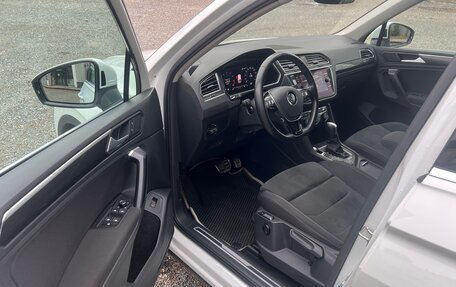 Volkswagen Tiguan II, 2020 год, 3 495 000 рублей, 8 фотография