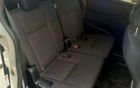 Toyota Sienta II, 2019 год, 1 300 000 рублей, 11 фотография