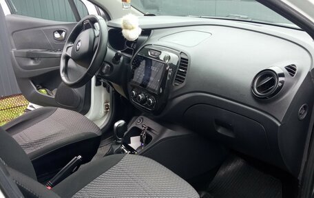 Renault Kaptur I рестайлинг, 2018 год, 999 999 рублей, 11 фотография