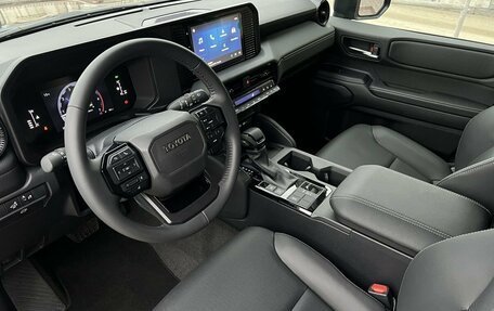 Toyota Land Cruiser Prado, 2025 год, 11 990 000 рублей, 8 фотография