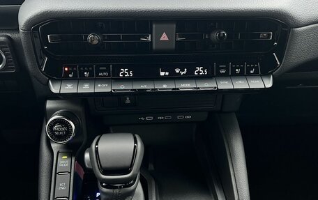 Toyota Land Cruiser Prado, 2025 год, 11 990 000 рублей, 23 фотография