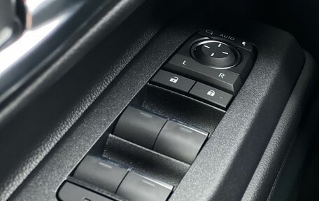 Toyota Land Cruiser Prado, 2025 год, 11 990 000 рублей, 28 фотография