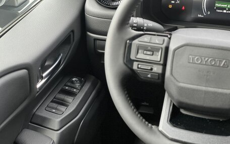 Toyota Land Cruiser Prado, 2025 год, 11 990 000 рублей, 27 фотография