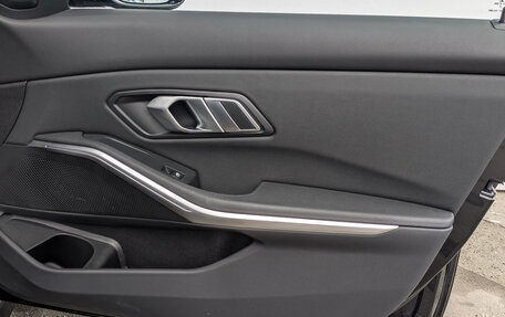 BMW 3 серия, 2021 год, 3 825 000 рублей, 24 фотография