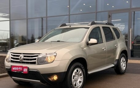 Renault Duster I рестайлинг, 2014 год, 1 045 000 рублей, 1 фотография