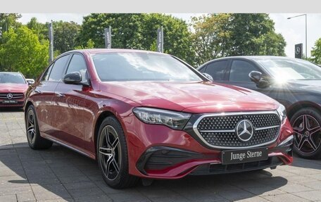 Mercedes-Benz E-Класс, 2024 год, 6 450 000 рублей, 4 фотография