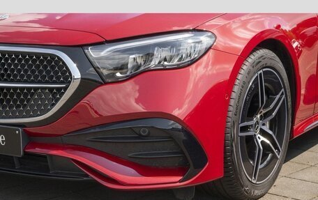 Mercedes-Benz E-Класс, 2024 год, 6 450 000 рублей, 3 фотография