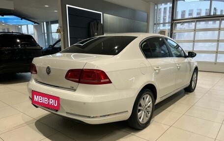 Volkswagen Passat B7, 2012 год, 999 000 рублей, 4 фотография