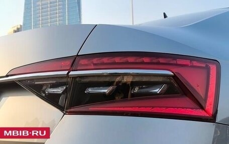 Skoda Superb III рестайлинг, 2022 год, 1 600 000 рублей, 8 фотография