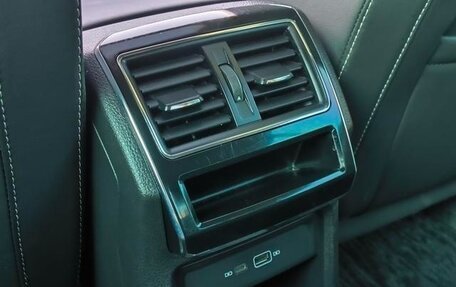 Skoda Superb III рестайлинг, 2022 год, 1 600 000 рублей, 15 фотография