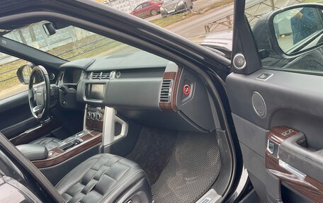 Land Rover Range Rover IV рестайлинг, 2013 год, 2 690 000 рублей, 12 фотография