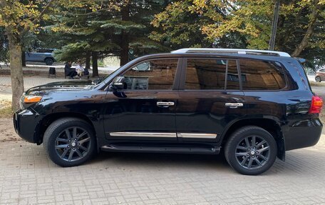 Toyota Land Cruiser 200, 2014 год, 3 555 000 рублей, 3 фотография