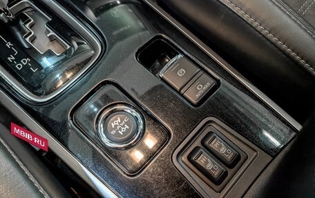 Mitsubishi Outlander III рестайлинг 3, 2021 год, 2 400 000 рублей, 25 фотография