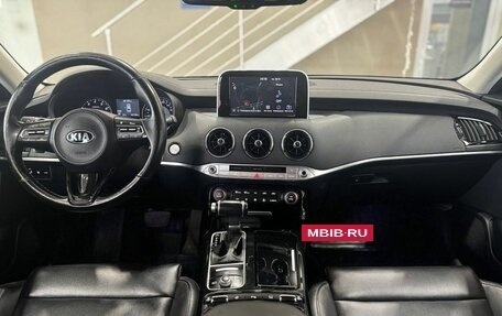 KIA Stinger I, 2018 год, 2 679 900 рублей, 17 фотография