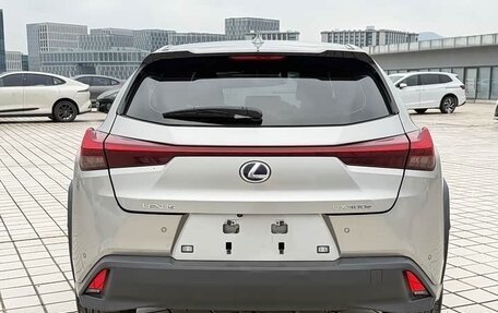 Lexus UX I, 2022 год, 2 390 005 рублей, 6 фотография